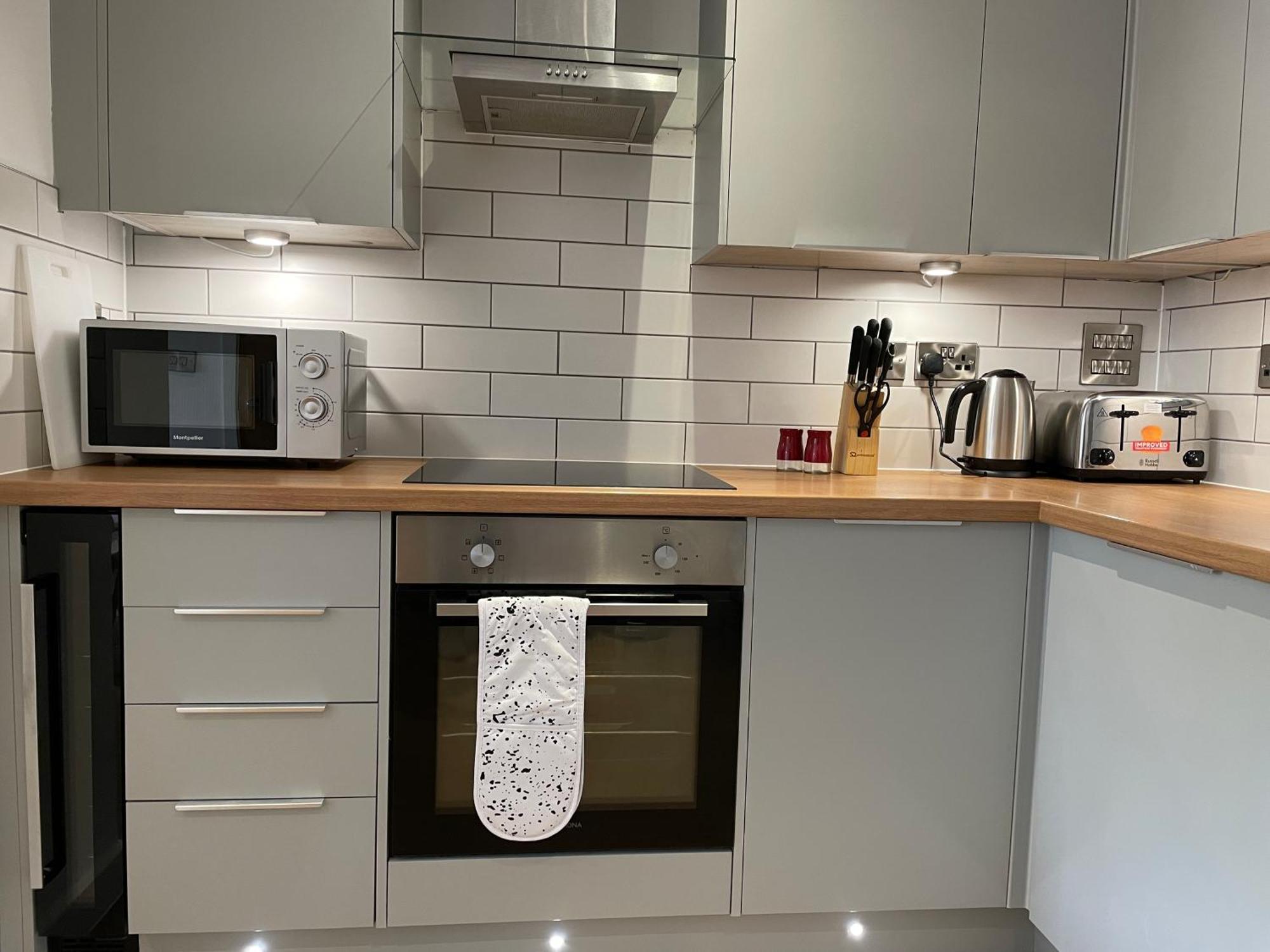 Stylish And Modern 2Br Apartment With Parking Sheffield Kültér fotó