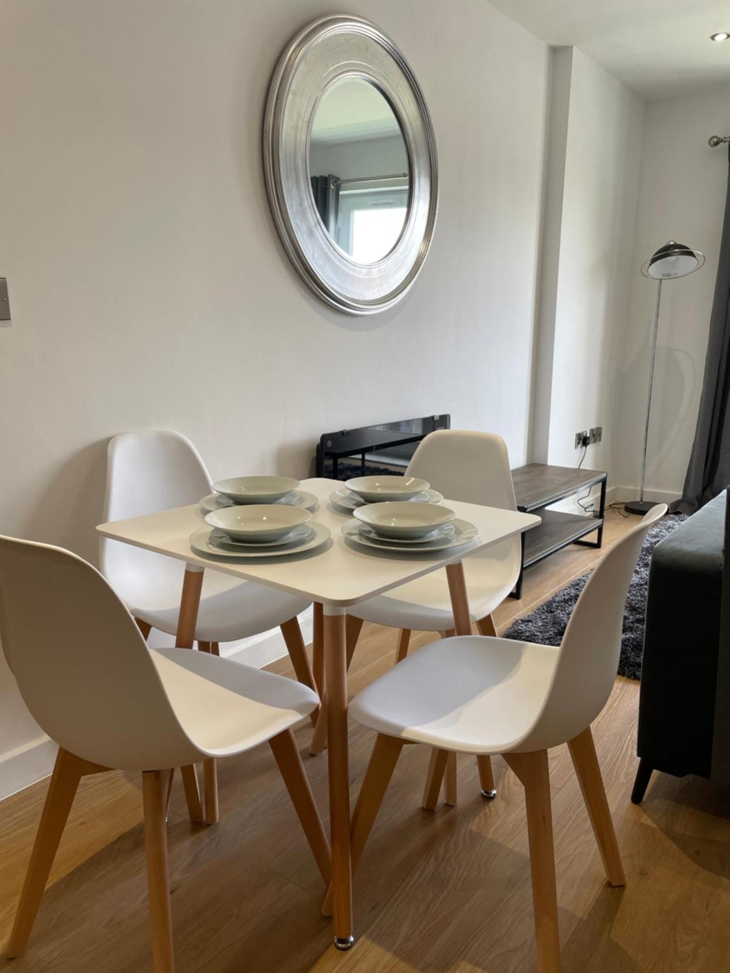 Stylish And Modern 2Br Apartment With Parking Sheffield Kültér fotó